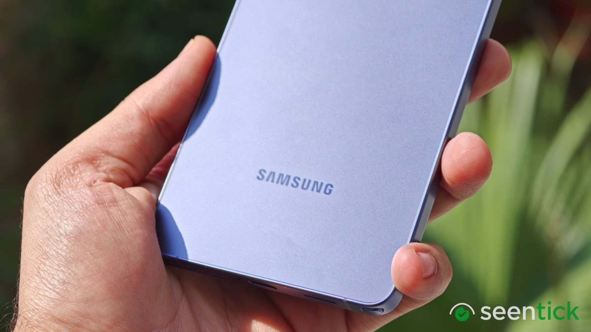 Samsung is reportedly cutting smartphone production as memory costs soar
