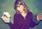 Taylor Swift new curly hairstyle: Why did Life of a Showgirl singer get new haircut? Fans speculate about Travis Kelce, VMAs