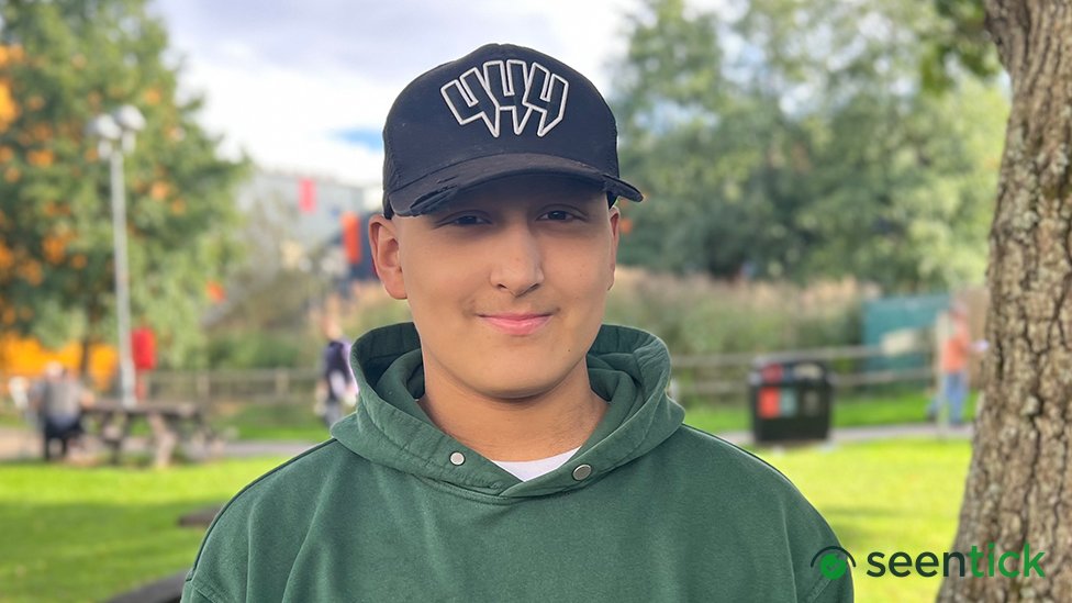 Teen 'detached from reality' to cope with return of aggressive cancer