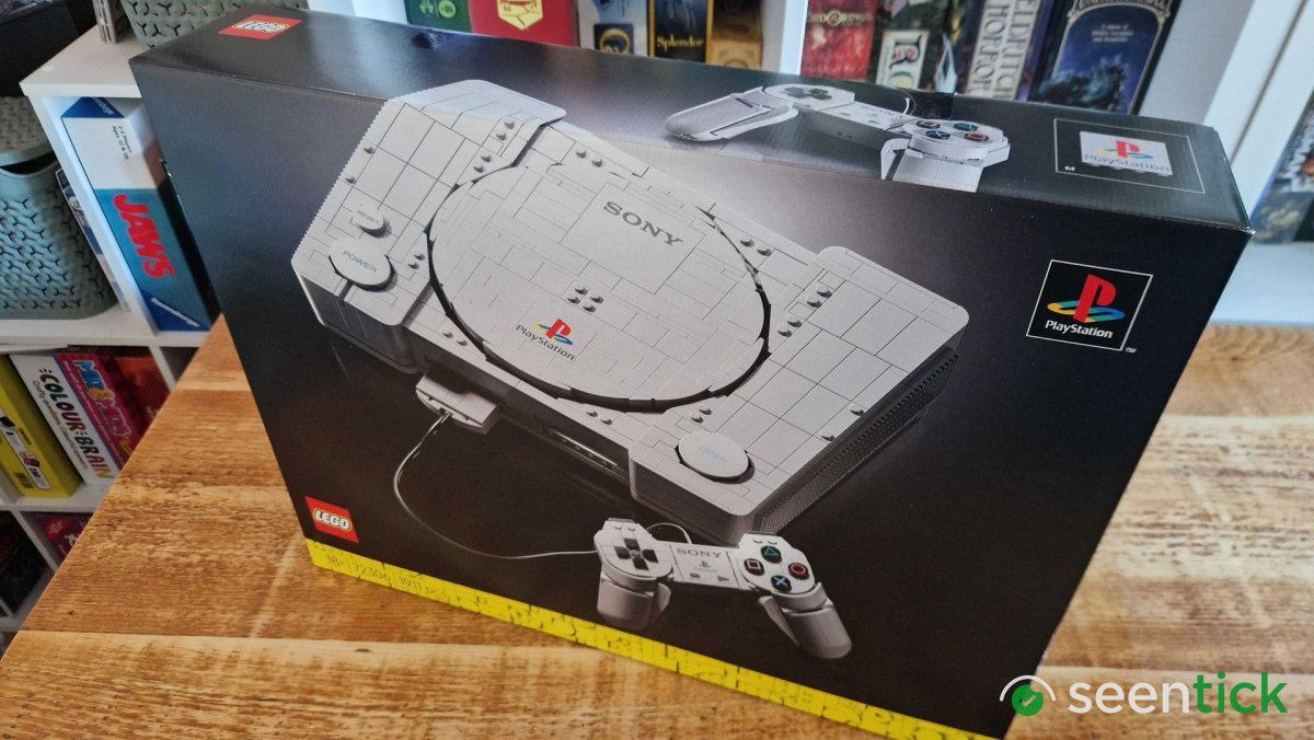 The Lego PlayStation is now available for Insiders, and that free Astro Bot figure is sealing the deal