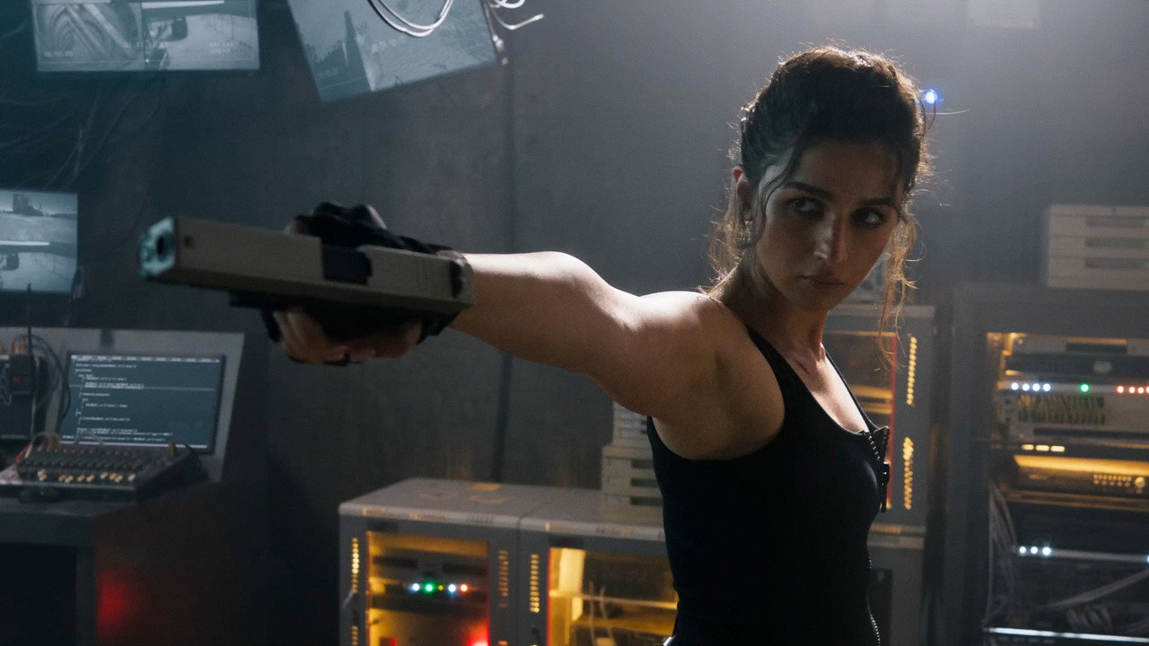 Alpha Movie Review: A visually stunning action flick with a flawed narrative